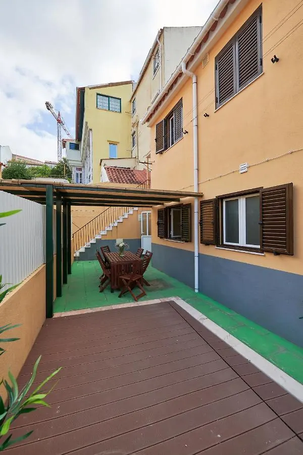 Spacious And Renovated Apartment With Amazing Patio, By Timecooler Lissabon