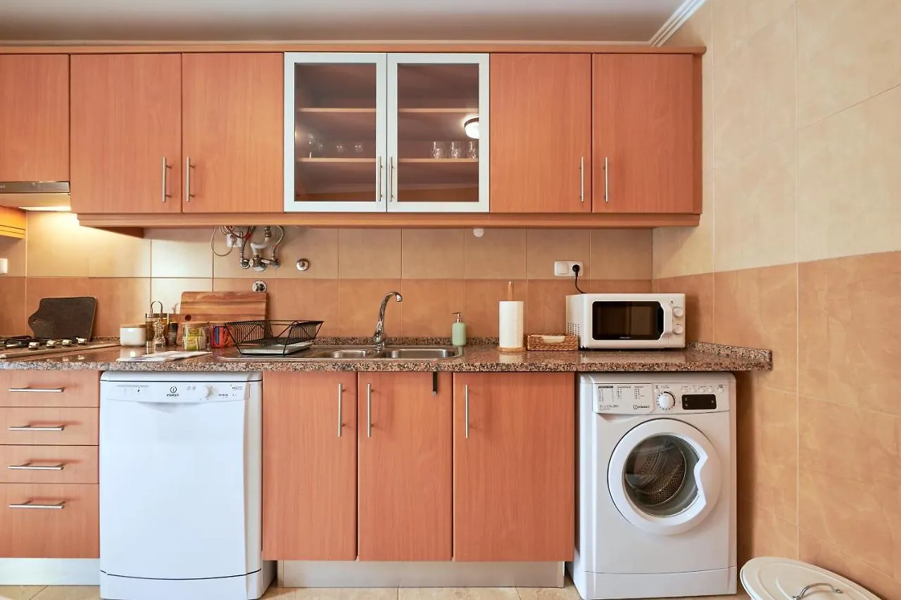 Spacious And Renovated Apartment With Amazing Patio, By Timecooler Lissabon