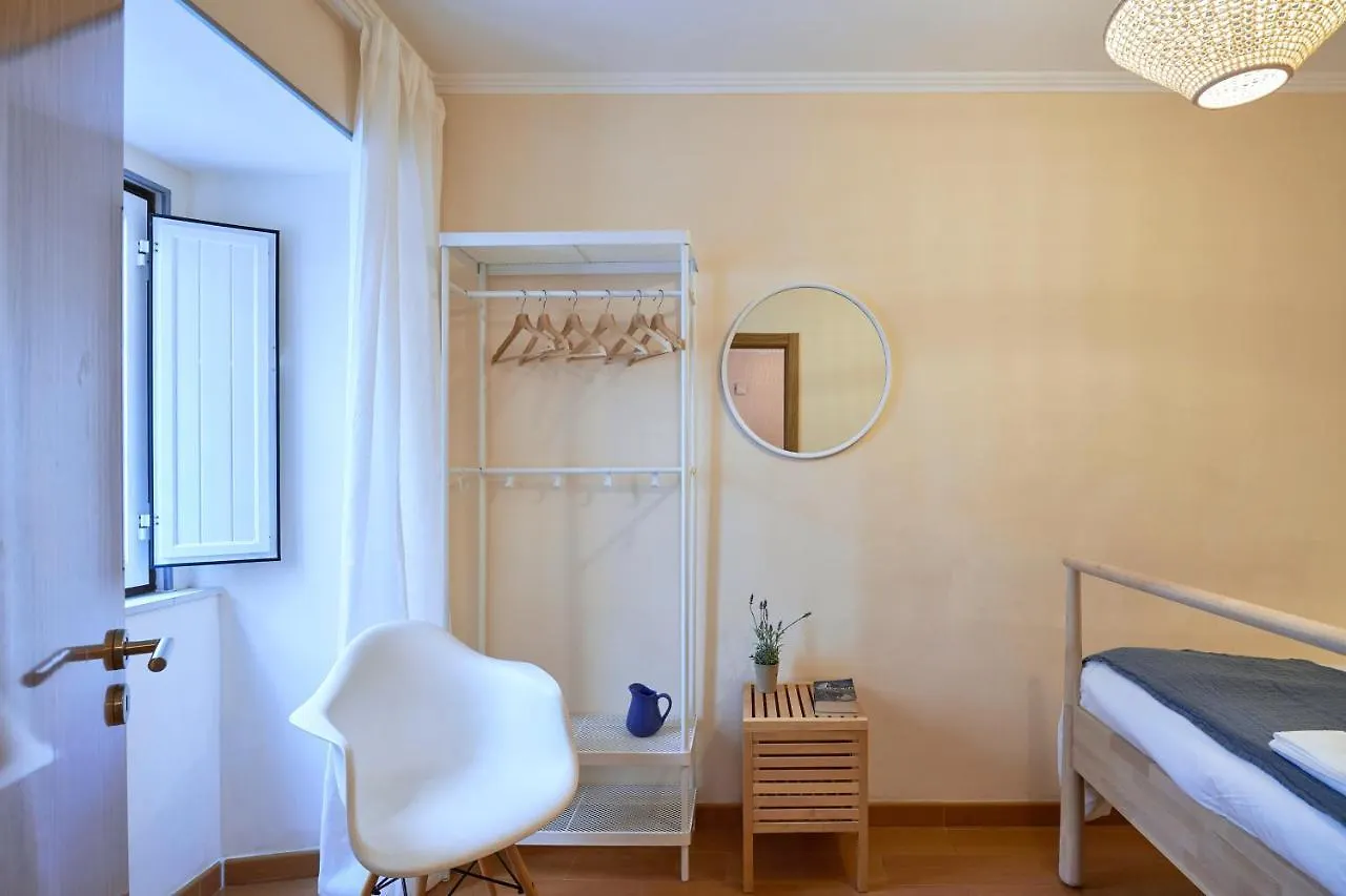 Spacious And Renovated Apartment With Amazing Patio, By Timecooler Lissabon Portugal
