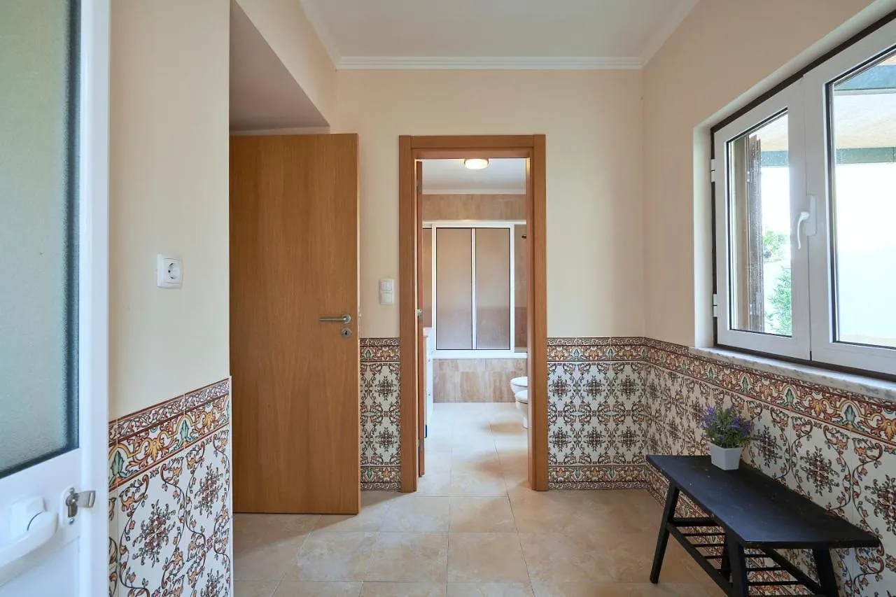 Spacious And Renovated Apartment With Amazing Patio, By Timecooler Lissabon Portugal